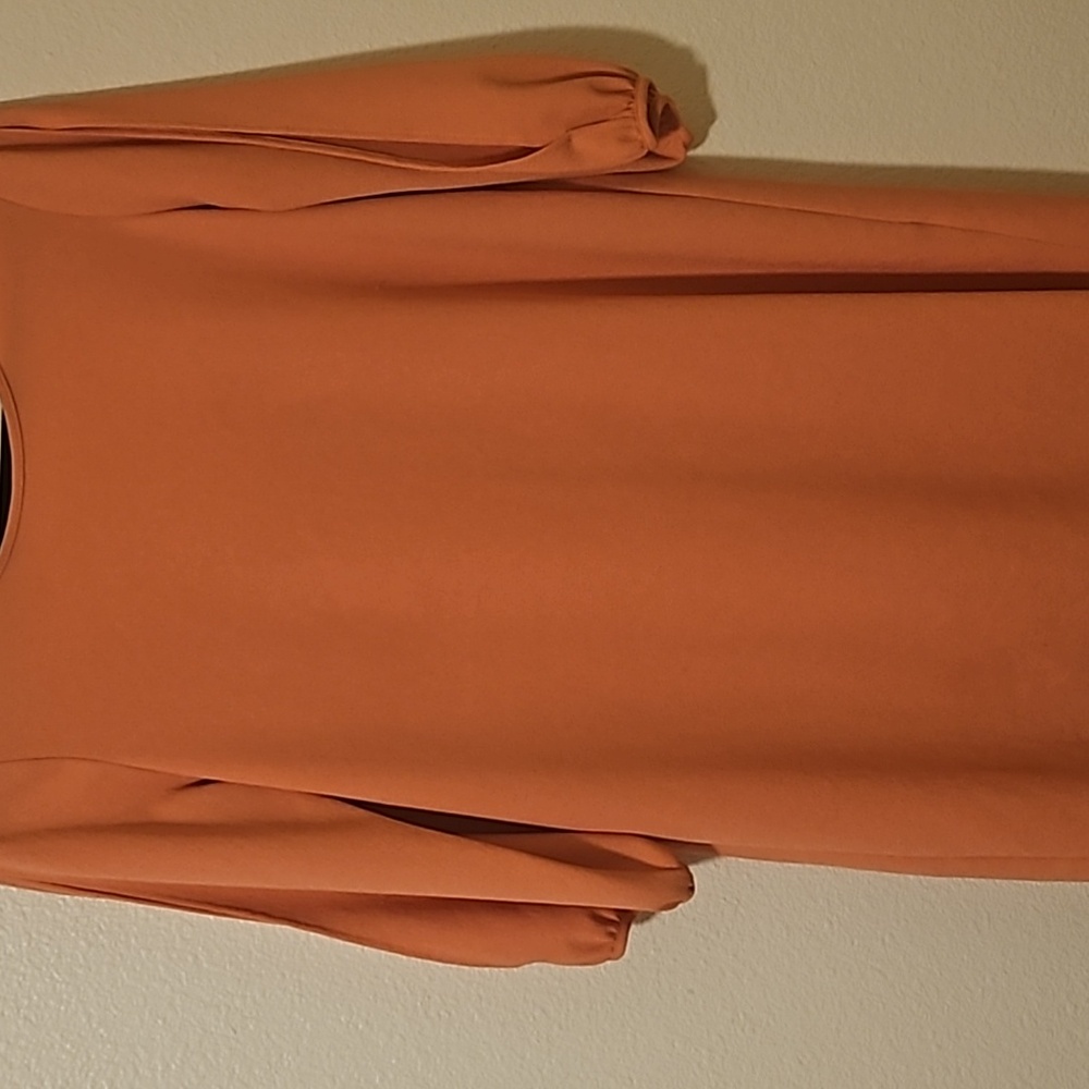 BOUTIQUE BLOUSE PEACH SIZE SMALL